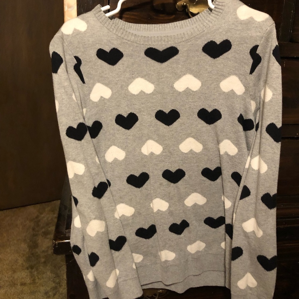 Woman’s charter sweater